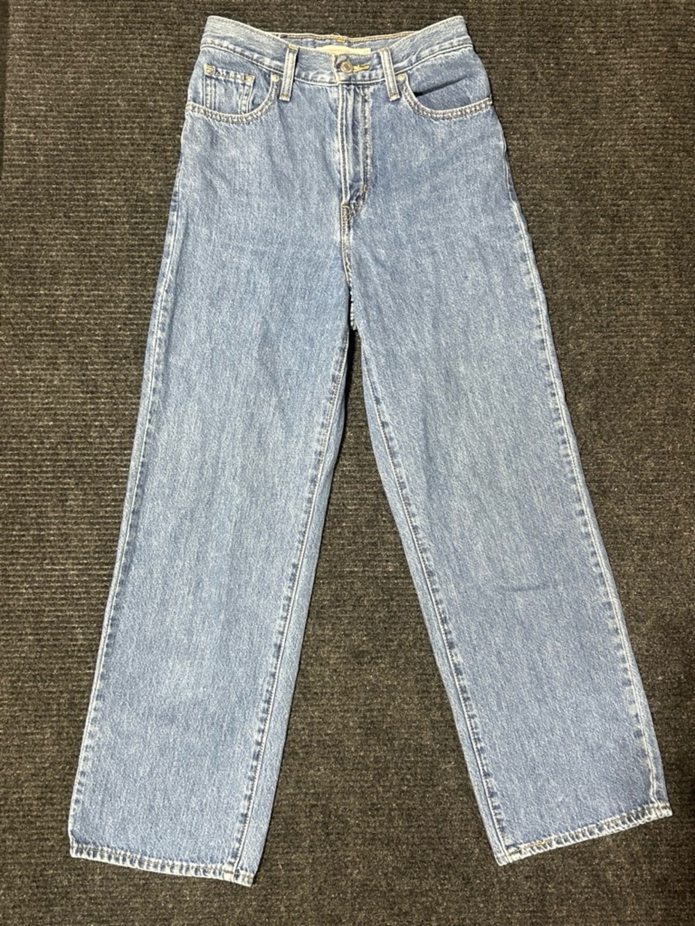 Women’s Levi’s High Waisted Straight Leg Jeans W25 L29